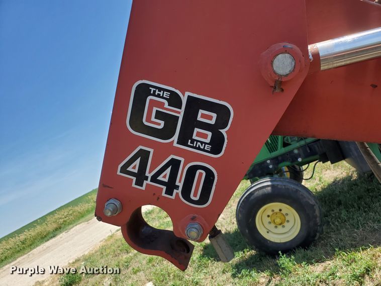 image for item DF8994 Great Bend 440 loader