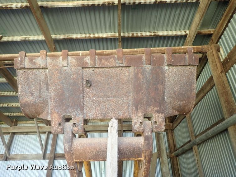 image for item DG2233 John Deere JD350-8  track loader