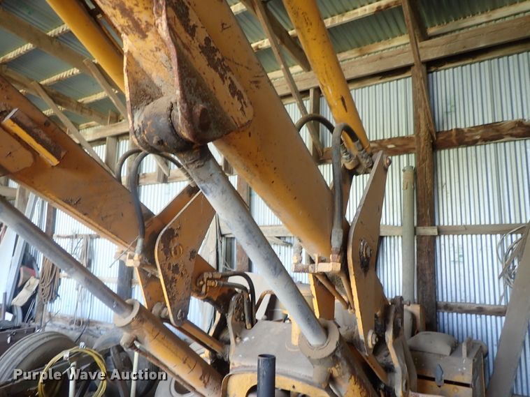 image for item DG2233 John Deere JD350-8  track loader