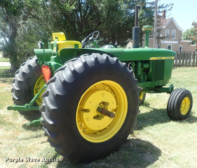 image for item DG2242 John Deere 4010  tractor