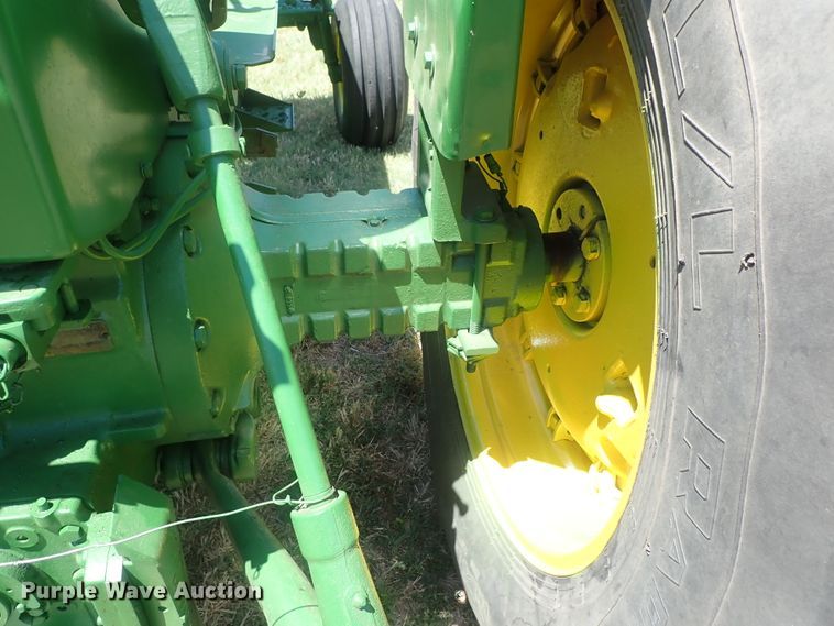 image for item DG2242 John Deere 4010  tractor