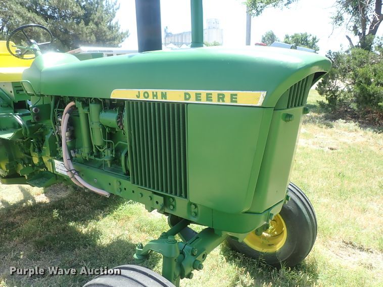 image for item DG2242 John Deere 4010  tractor