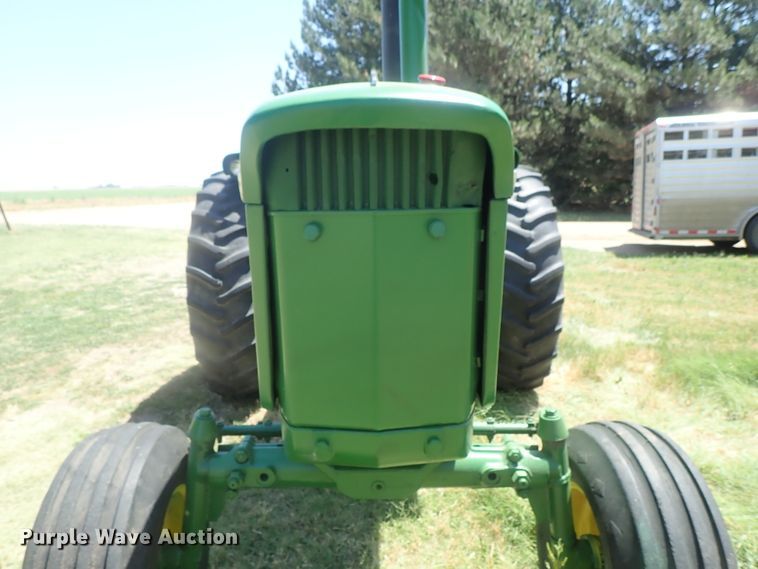 image for item DG2242 John Deere 4010  tractor