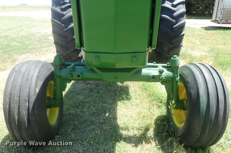 image for item DG2242 John Deere 4010  tractor