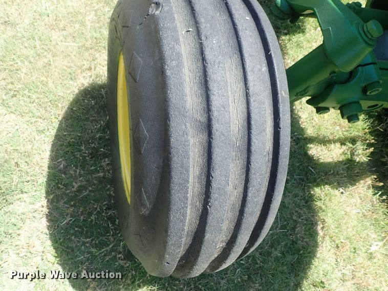 image for item DG2242 John Deere 4010  tractor