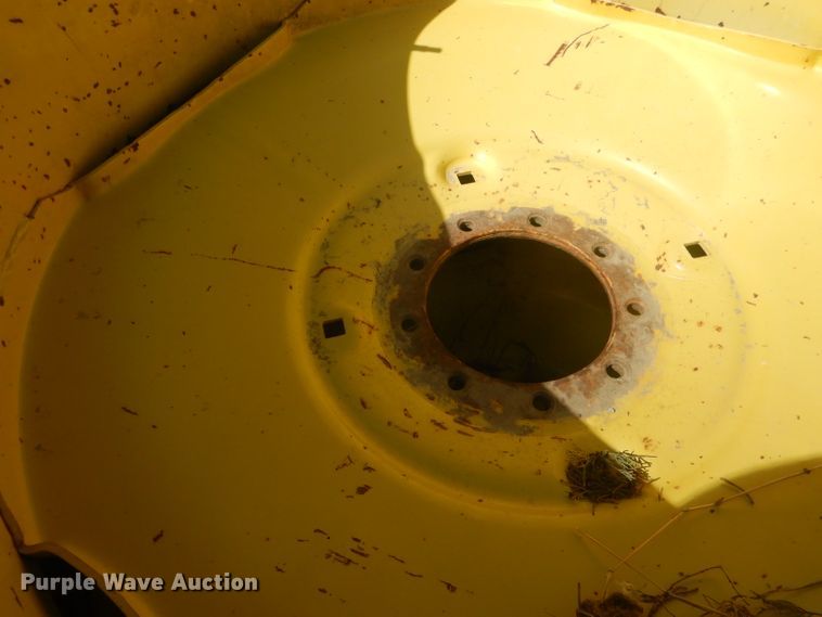 image for item DG5990 1982 John Deere 4440  tractor