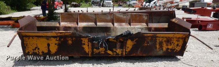 image for item DG7785 (2) chip spreader boxes