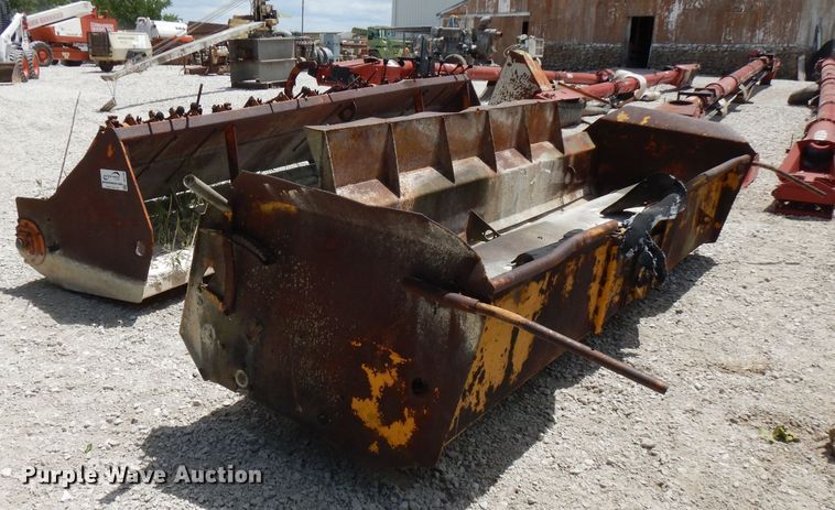 image for item DG7785 (2) chip spreader boxes