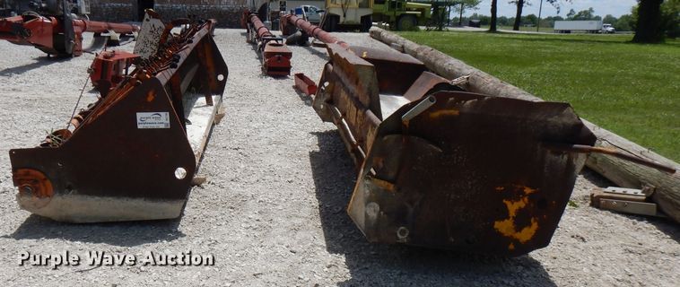 image for item DG7785 (2) chip spreader boxes