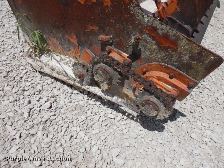 image for item DG7785 (2) chip spreader boxes