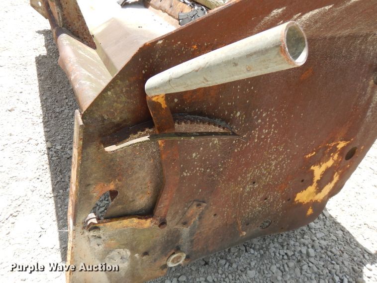 image for item DG7785 (2) chip spreader boxes