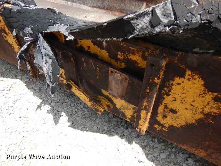 image for item DG7785 (2) chip spreader boxes