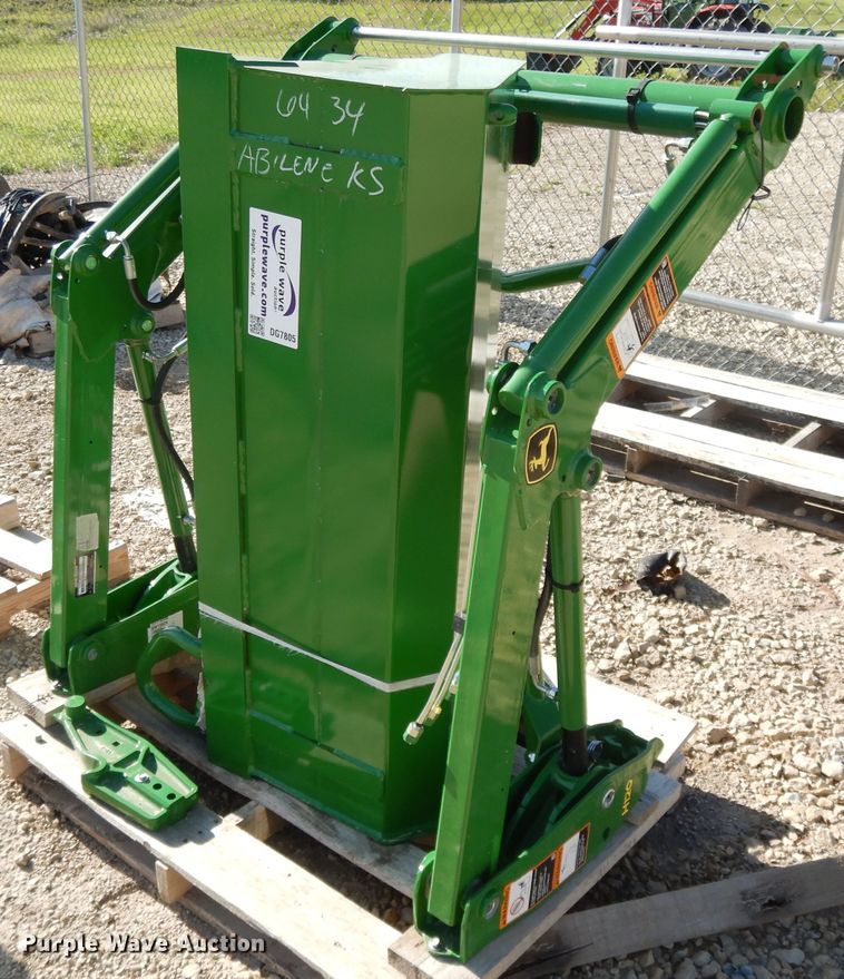 image for item DG7805 2017 John Deere H120 loader