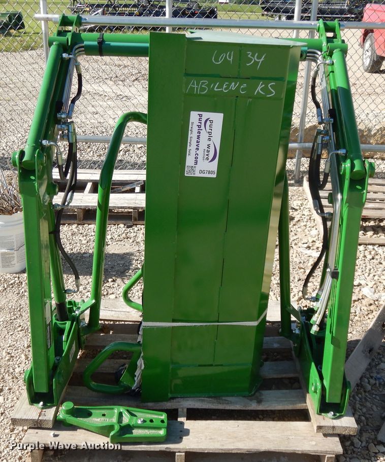 image for item DG7805 2017 John Deere H120 loader