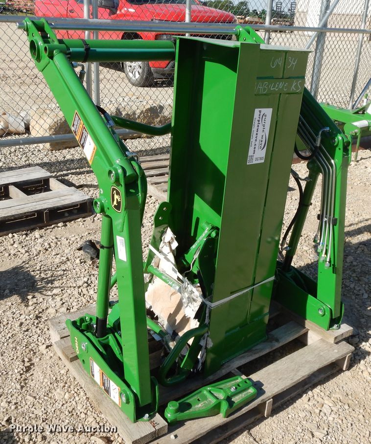 image for item DG7805 2017 John Deere H120 loader