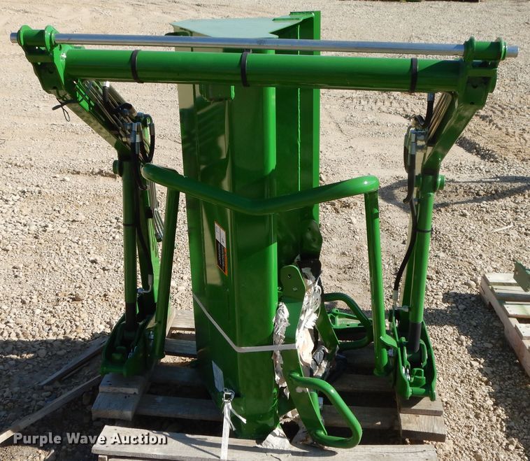 image for item DG7805 2017 John Deere H120 loader