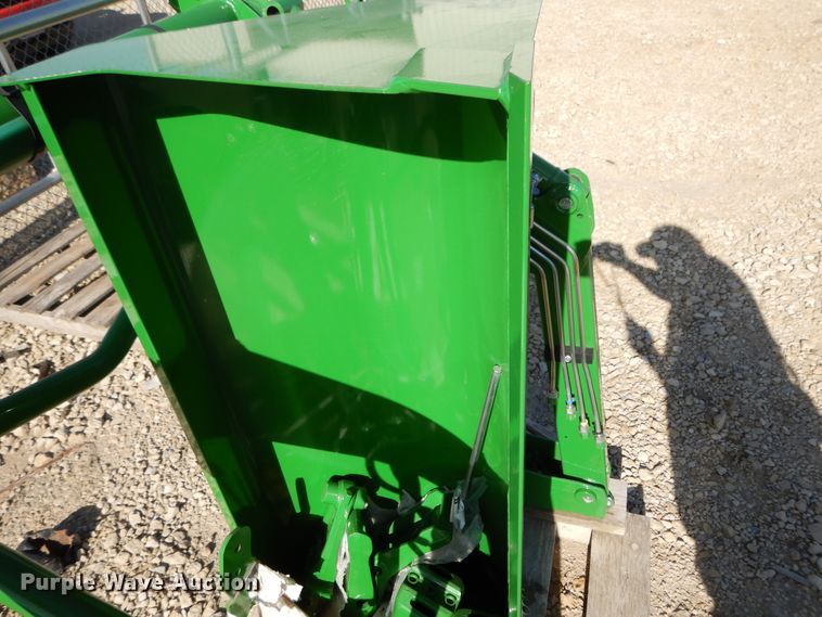 image for item DG7805 2017 John Deere H120 loader