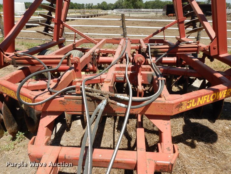 image for item DG7814 Sunflower 1231 double off-set disk