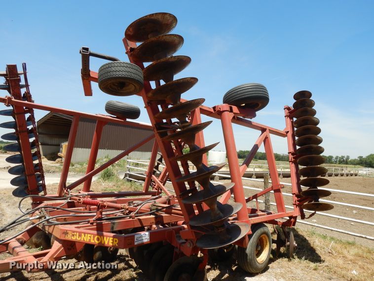 image for item DG7814 Sunflower 1231 double off-set disk