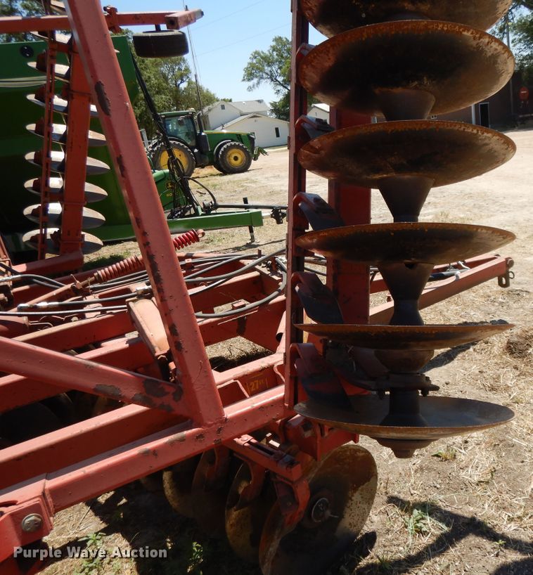 image for item DG7814 Sunflower 1231 double off-set disk