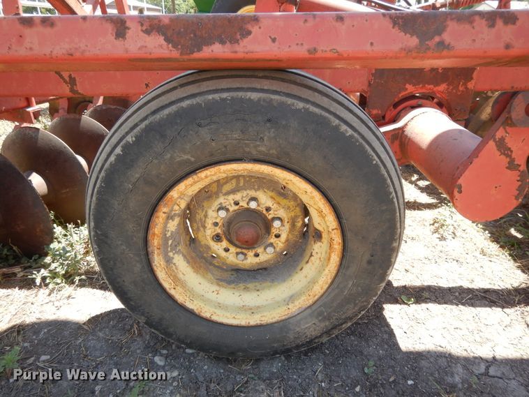 image for item DG7814 Sunflower 1231 double off-set disk