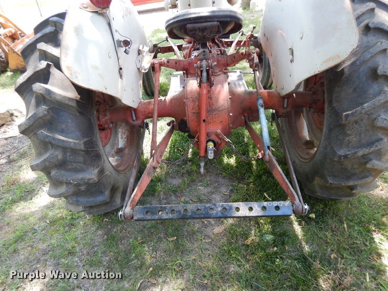 image for item DG7835 Ford 600  tractor