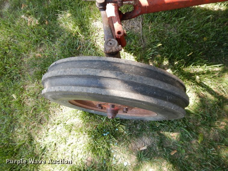 image for item DG7835 Ford 600  tractor