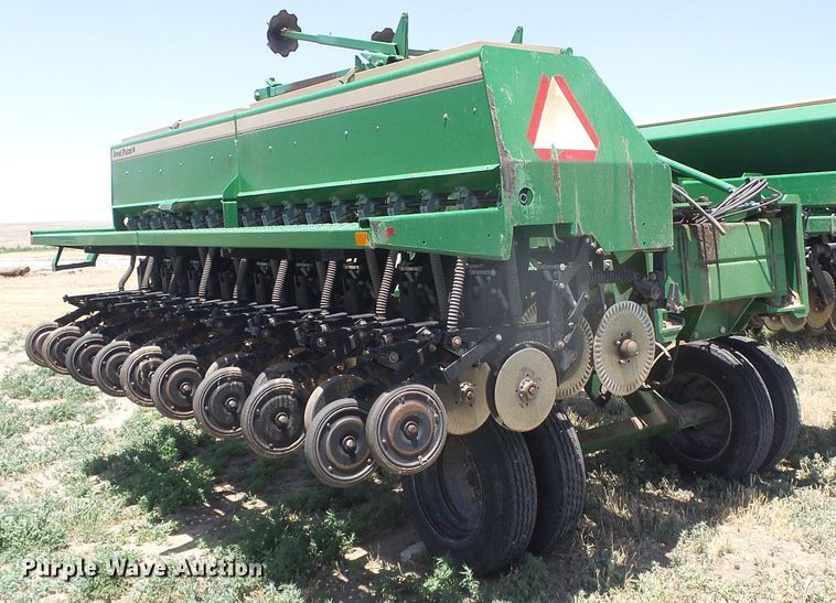 image for item DH4967 Great Plains Solid Stand 30 2SNT30-36109301113152 no-till grain drill