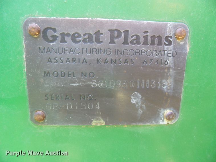 image for item DH4967 Great Plains Solid Stand 30 2SNT30-36109301113152 no-till grain drill