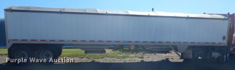 image for item GA9050 2016 Wilson DWH-500 Pace Setter double hopper bottom grain trailer