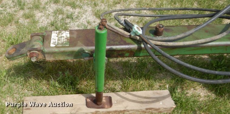 image for item GA9070 John Deere 3700 10 bottom plow