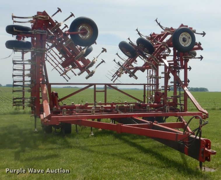 image for item GA9071 Wil-Rich field cultivator