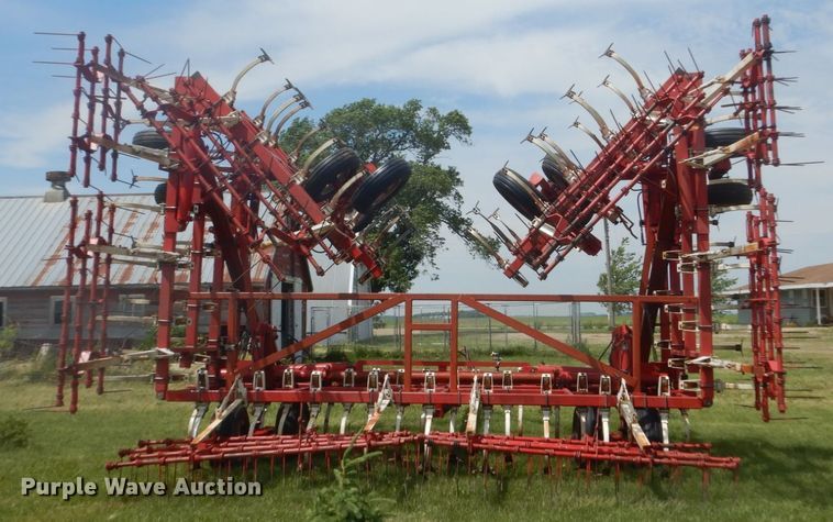 image for item GA9071 Wil-Rich field cultivator