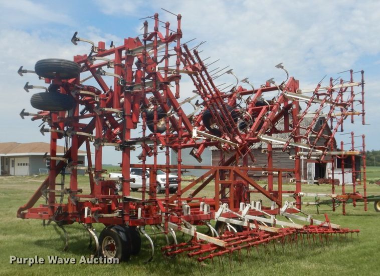 image for item GA9071 Wil-Rich field cultivator