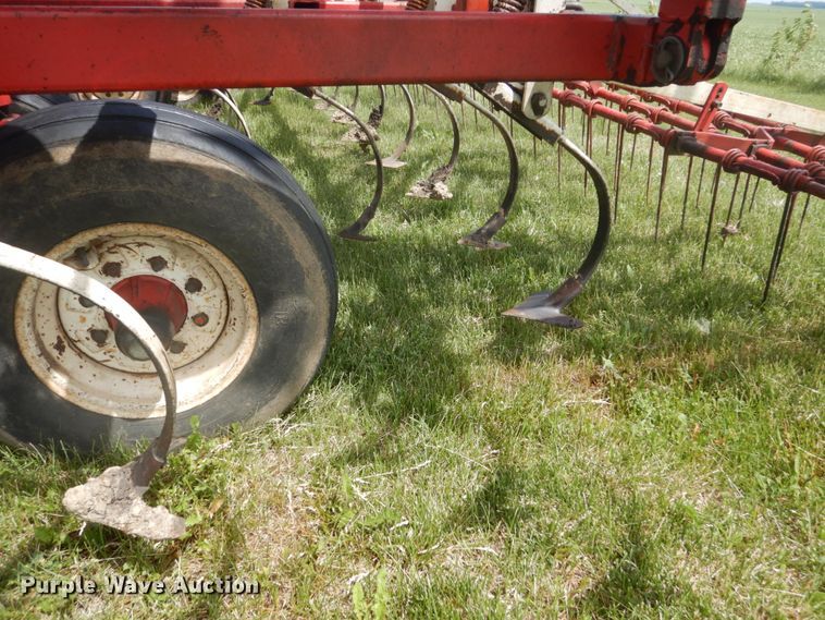 image for item GA9071 Wil-Rich field cultivator