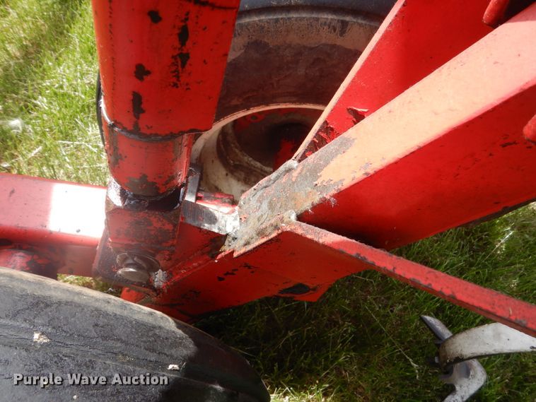 image for item GA9071 Wil-Rich field cultivator