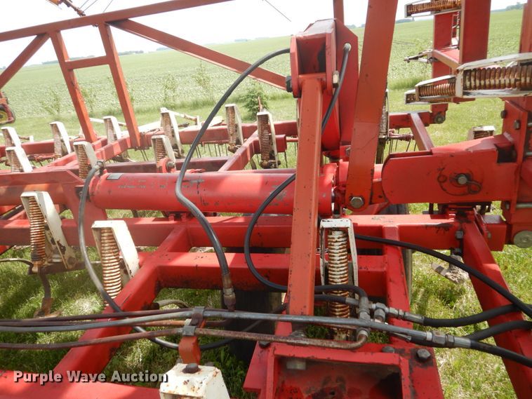 image for item GA9071 Wil-Rich field cultivator
