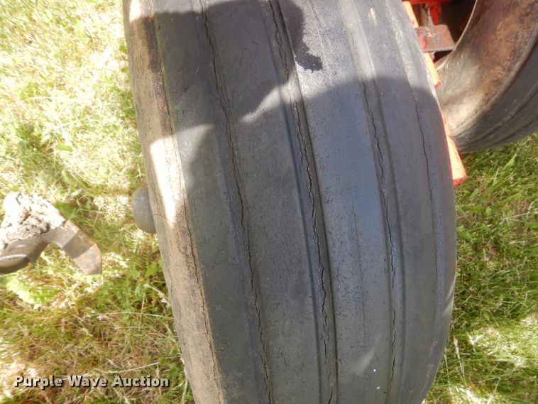 image for item GA9071 Wil-Rich field cultivator