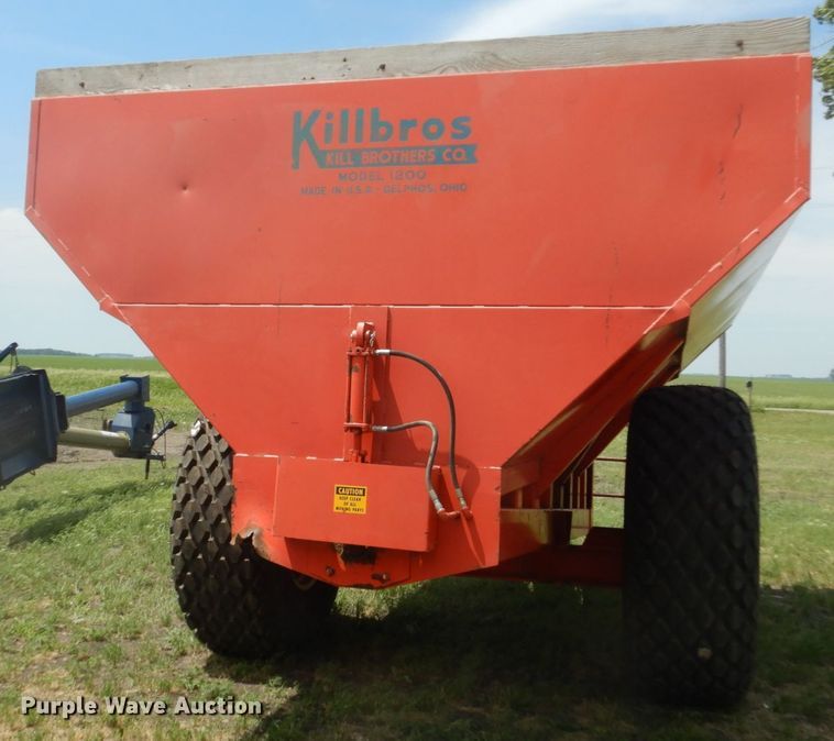 image for item GA9073 Killbros 1200 grain cart