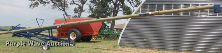 image for item GA9074 Harvest International H1072 auger