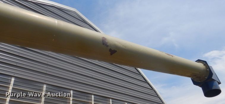 image for item GA9074 Harvest International H1072 auger