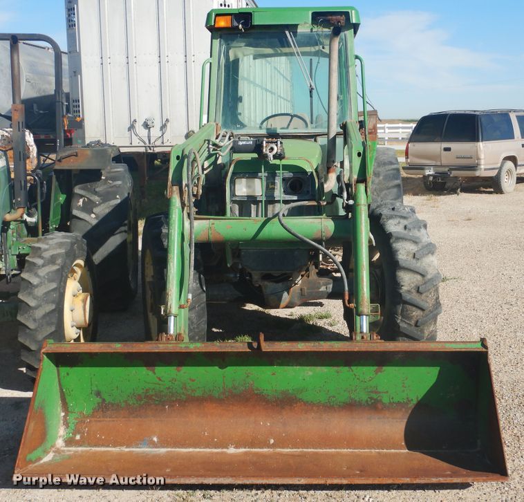 image for item GE9458 John Deere 5510  tractor