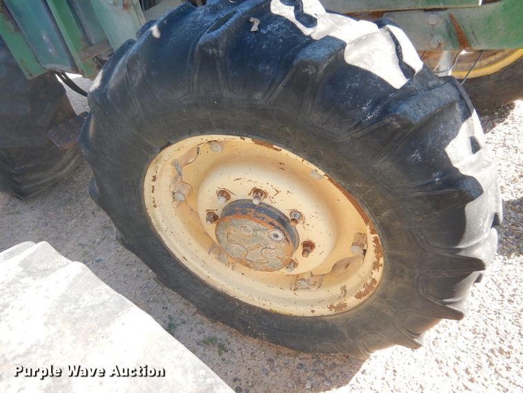 image for item GE9458 John Deere 5510  tractor