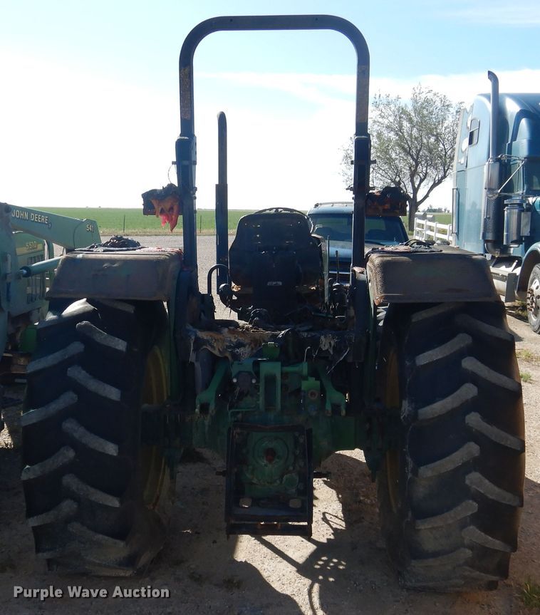 image for item GE9459 2011 John Deere 5075E  tractor