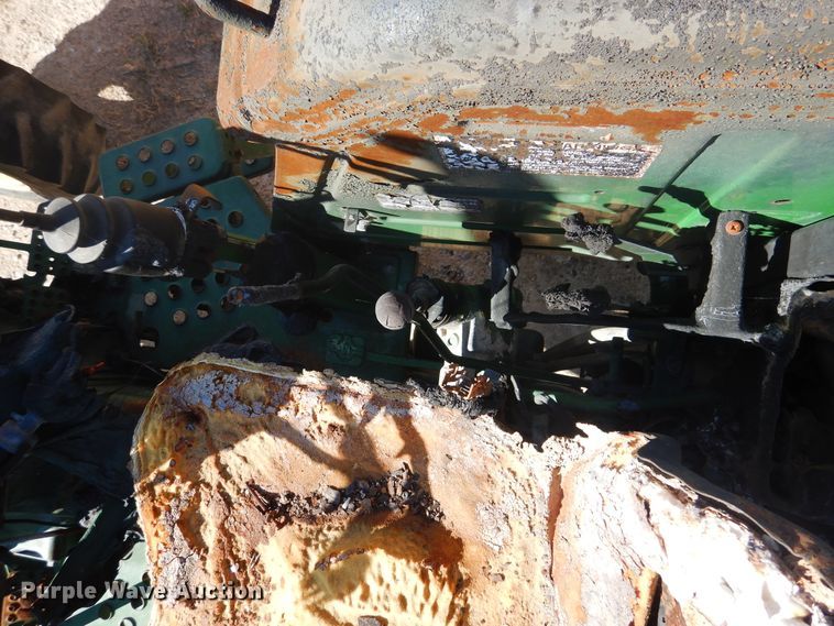 image for item GE9459 2011 John Deere 5075E  tractor