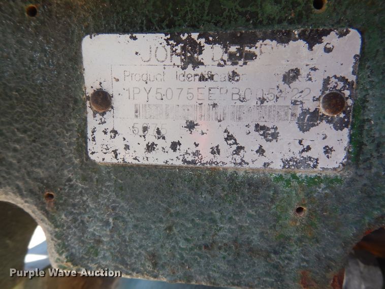 image for item GE9459 2011 John Deere 5075E  tractor