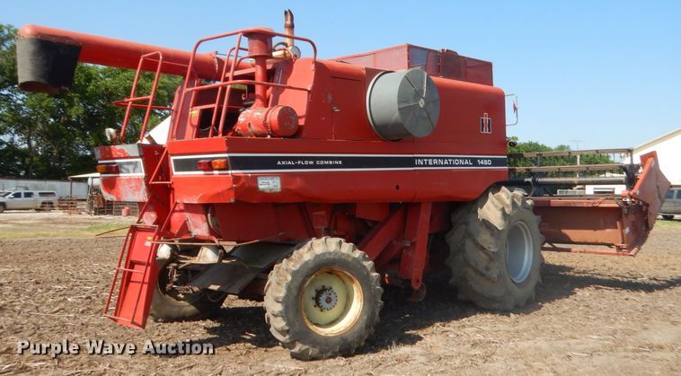 image for item GN9434 1979 International 1460 Axial-Flow RWA combine