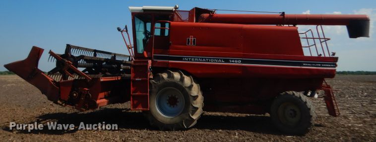 image for item GN9434 1979 International 1460 Axial-Flow RWA combine