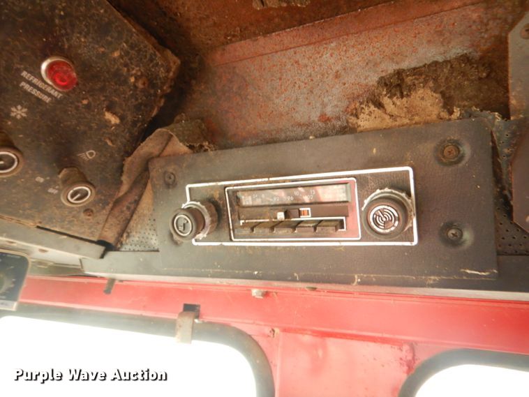 image for item GN9434 1979 International 1460 Axial-Flow RWA combine