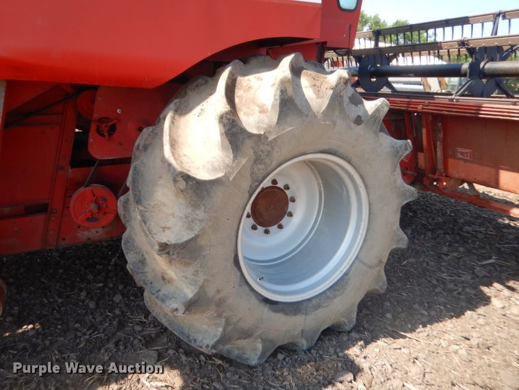 image for item GN9434 1979 International 1460 Axial-Flow RWA combine